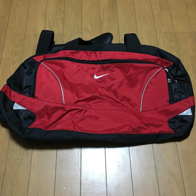 NIKE(ナイキ)のNIKE ナイキ バッグ メンズのバッグ(ボストンバッグ)の商品写真