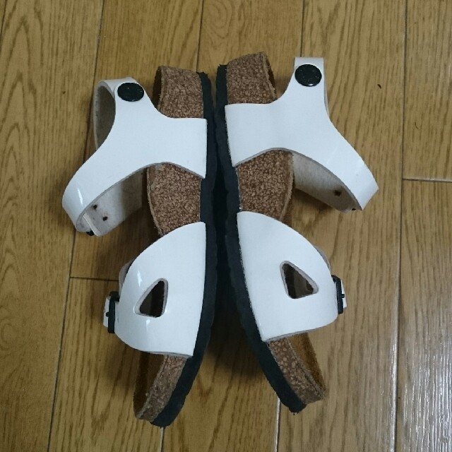 BIRKENSTOCK(ビルケンシュトック)のビルケンシュトック17サイズ キッズ/ベビー/マタニティのキッズ靴/シューズ(15cm~)(サンダル)の商品写真