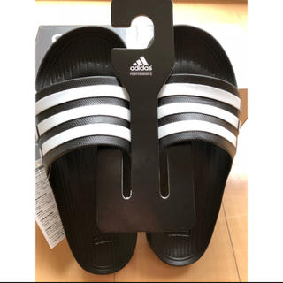 アディダス(adidas)の✳︎ adidas デュラモ サンダル 26.5cm 新品✳︎(サンダル)
