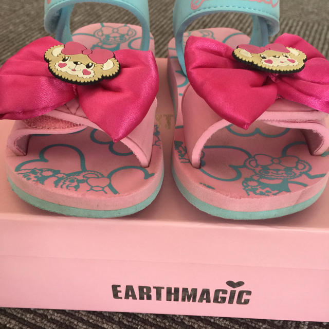 EARTHMAGIC(アースマジック)のEARTHMAGIC  サンダル 17 キッズ/ベビー/マタニティのキッズ靴/シューズ(15cm~)(サンダル)の商品写真