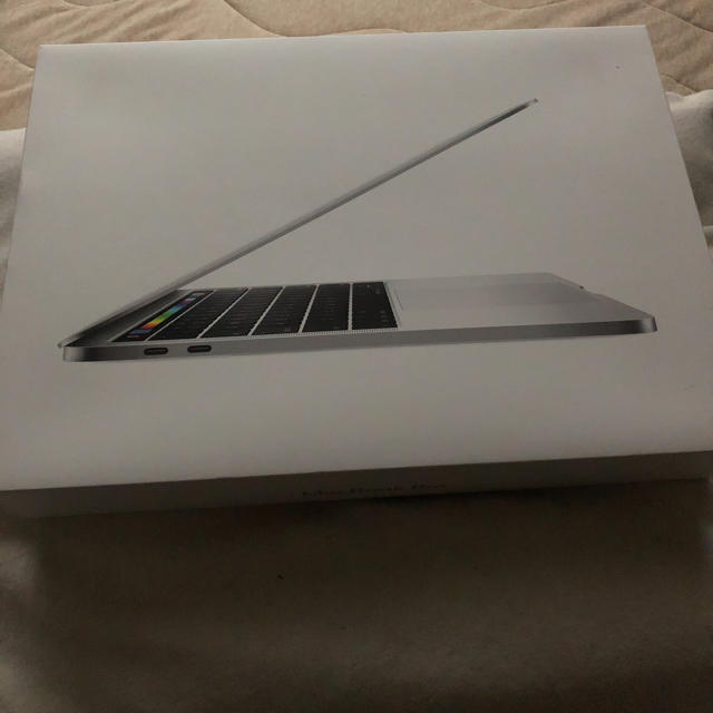 MacBook pro 2017 13インチ シルバー