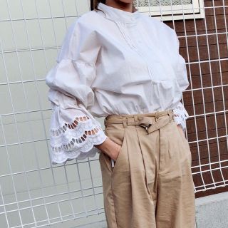 ザラ(ZARA)のうえちゃん様専用  袖レースノーカラーシャツ(シャツ/ブラウス(長袖/七分))