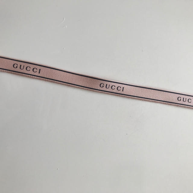 Gucci(グッチ)のGUCCI グッチ カットリボン 3本セット 正規品 ラッピング シャネル インテリア/住まい/日用品のオフィス用品(ラッピング/包装)の商品写真