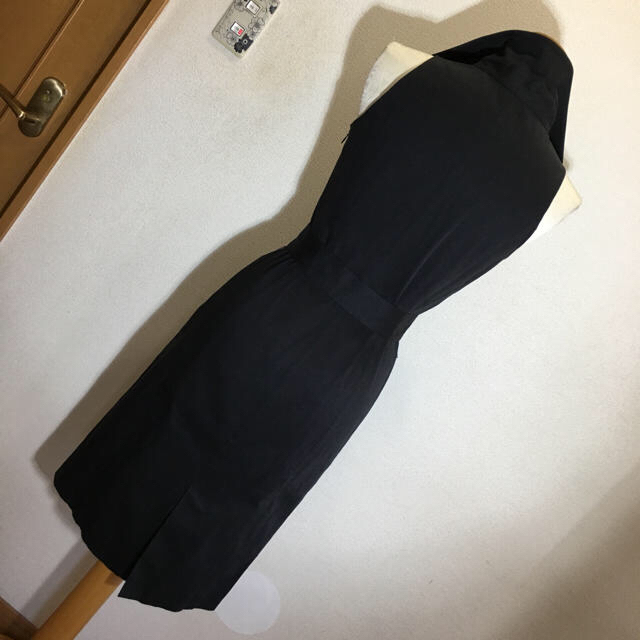 OFUON(オフオン)のイトキン オフオン コットン タイトワンピース 黒 38 美品 レディースのワンピース(ひざ丈ワンピース)の商品写真