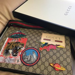 グッチ(Gucci)のGUCCI グッチ クーリエ クラッチ バッグ bag(メッセンジャーバッグ)