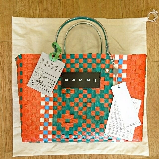 新品☆MARNI ピクニックバッグ☆レディース