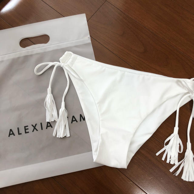 ALEXIA STAM(アリシアスタン)のALEXIA STAM Skylar White Mサイズ レディースの水着/浴衣(水着)の商品写真