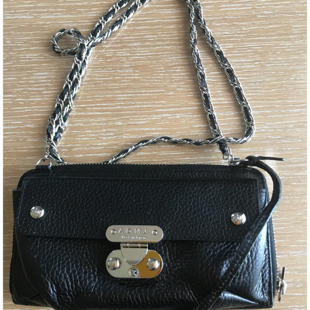 A.D.M.J.(エーディーエムジェイ)のチェーン付き財布   Ａ.Ｄ.M.J レディースのファッション小物(財布)の商品写真