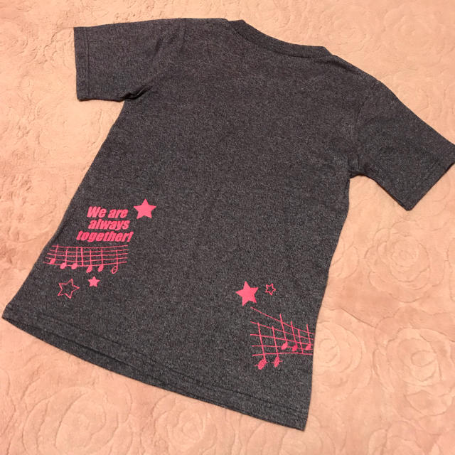 FELISSIMO(フェリシモ)のsmally プリントTシャツ ロゴ 音符 キッズ/ベビー/マタニティのキッズ服女の子用(90cm~)(Tシャツ/カットソー)の商品写真