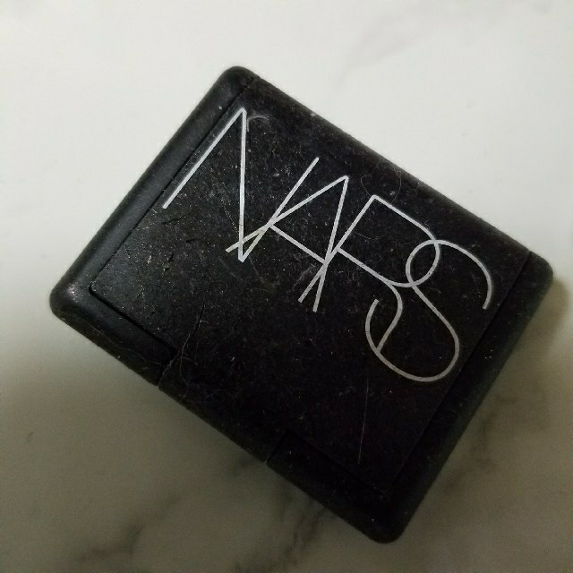 NARS(ナーズ)のkn様専用　NARS シングルアイシャドウ コスメ/美容のベースメイク/化粧品(アイシャドウ)の商品写真