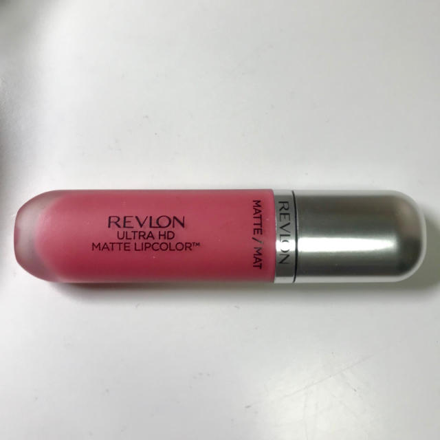 REVLON(レブロン)のレブロン ウルトラHDマットリップカラー 06 コスメ/美容のベースメイク/化粧品(口紅)の商品写真