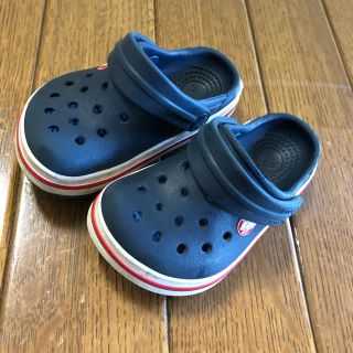 クロックス(crocs)のクロックス ネイビー 13センチ(サンダル)