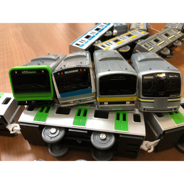 Takara Tomy - プラレール セット 山手線 総武線 京浜東北線 Takara Tomy - プラレール セット 山手線 総武線 京浜東北線