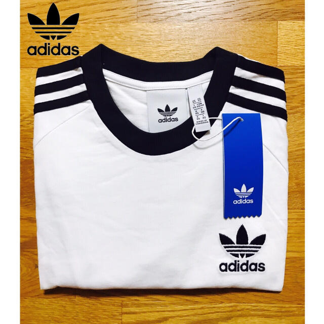 adidas(アディダス)の翌日発送【大人気】adidas originals カルフォルニアTシャツ新品 メンズのトップス(Tシャツ/カットソー(半袖/袖なし))の商品写真