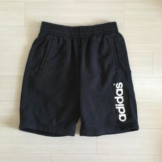 アディダス(adidas)のadidas ロゴスウェットパンツ(ショートパンツ)