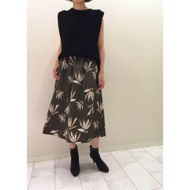 IENA(イエナ)の花柄スカート レディースのスカート(ロングスカート)の商品写真