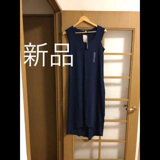 ユニクロ(UNIQLO)の新品 UNIQLO マキシ ワンピース ブルー 紺 アース好きの方に ユニクロ(ロングワンピース/マキシワンピース)