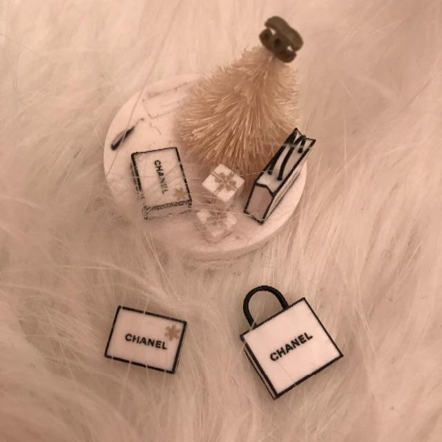 CHANEL(シャネル)の💖990シリーズ💖中身のみ 正規品 鑑定済み CHANELスノードーム 訳あり インテリア/住まい/日用品のインテリア小物(置物)の商品写真