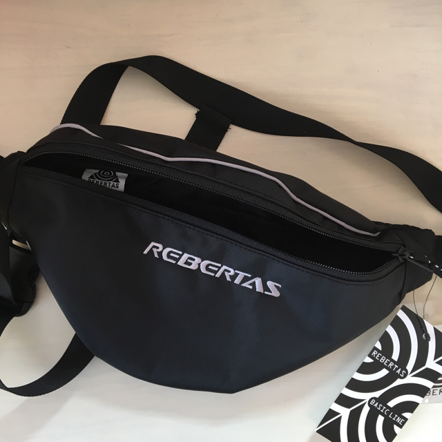 REBERTAS サイバーティックpouch