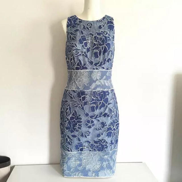 TADASHI SHOJI(タダシショウジ)の美品♩ タダシショージ ワンピースෆ♪ レディースのワンピース(ひざ丈ワンピース)の商品写真