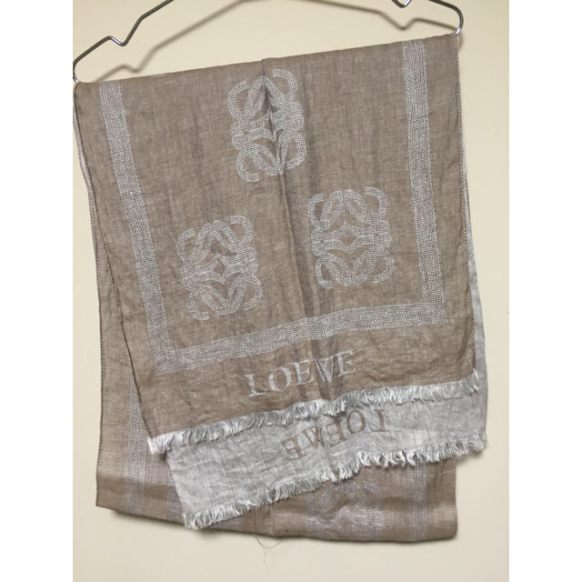 LOEWE(ロエベ)のrunanoa様専用 ロエベ ストール レディースのファッション小物(ストール/パシュミナ)の商品写真