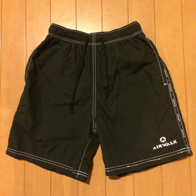 AIRWALK(エアウォーク)のAIR WALk 男の子 水着 140 キッズ/ベビー/マタニティのキッズ服男の子用(90cm~)(水着)の商品写真