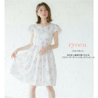 トッコ(tocco)のtocco closet フラワーブーケハートネックワンピース(ひざ丈ワンピース)