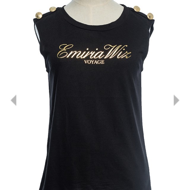 EmiriaWiz(エミリアウィズ)のエミリアウィズ ロゴノースリーブTシャツ レディースのトップス(Tシャツ(半袖/袖なし))の商品写真
