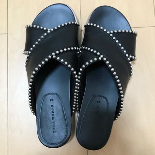 ザラ(ZARA)のZARA☆スタッズサンダル 38(サンダル)