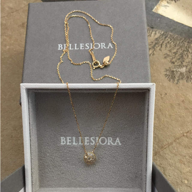 agete(アガット)のベルシオラ BELLESIORA ネックレス 18K YG ダイヤモンド レディースのアクセサリー(ネックレス)の商品写真