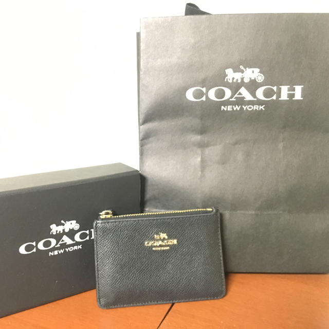 COACH(コーチ)のcoachのパスケース レディースのファッション小物(名刺入れ/定期入れ)の商品写真