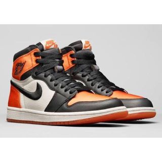 ナイキ(NIKE)の【US9.5】Shattered Backboard satin(スニーカー)