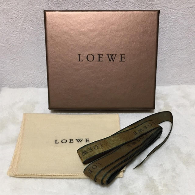 LOEWE(ロエベ)のロエベ コインケース レディースのファッション小物(コインケース)の商品写真