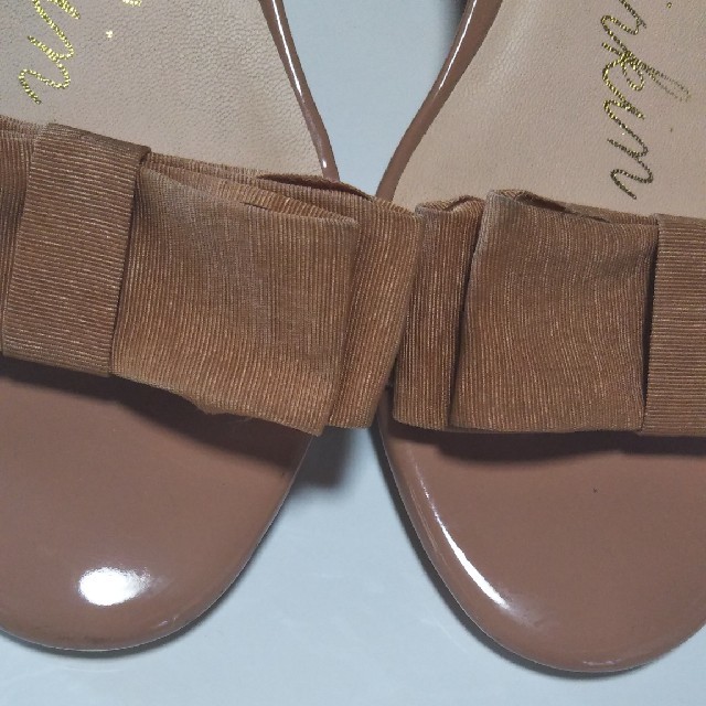 Bridget Birkin(ブリジットバーキン)のmingoo様専用！Bridgit Birkin 24cm サンダル レディースの靴/シューズ(サンダル)の商品写真
