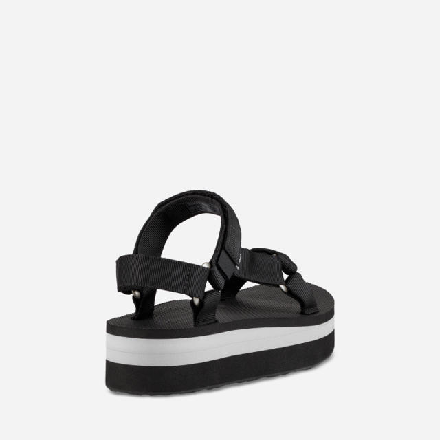 Teva(テバ)のteva 厚底サンダル 24cm レディースの靴/シューズ(サンダル)の商品写真