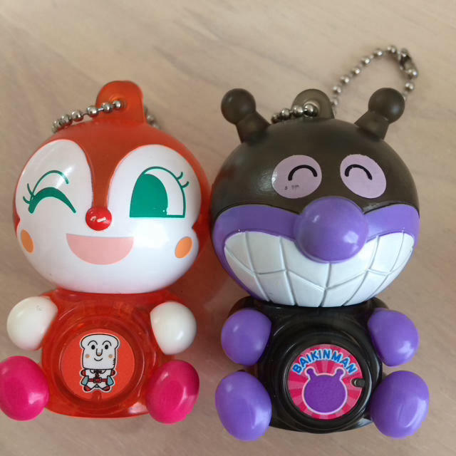 アンパンマン 値下げしました 光るアンパンマン キーホルダー ガチャガチャの通販 By なほ S Shop アンパンマンならラクマ アンパンマン 値下げしました 光るアンパンマン キーホルダー ガチャガチャの通販 By なほ S Shop アンパンマンならラクマ