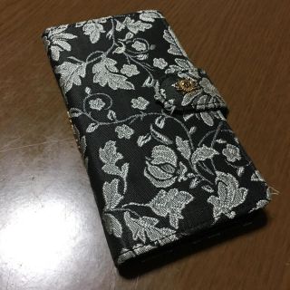 エヴリス(EVRIS)のEVRIS iPhoneケース(iPhoneケース)