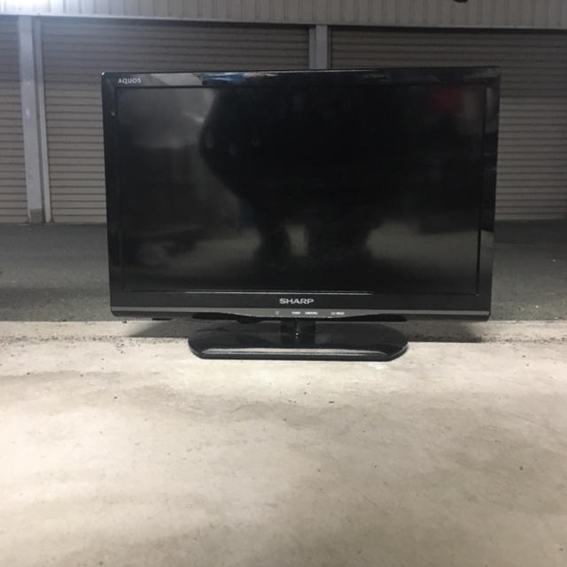 シャープ 高画質液晶テレビ！ 19インチ！