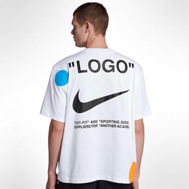 Off white nike Tシャツ