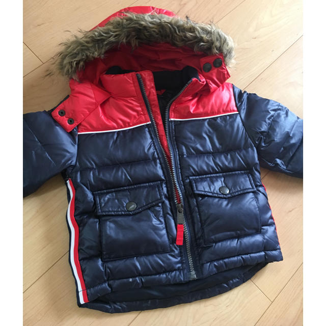 TOMMY HILFIGER(トミーヒルフィガー)のTOMMY HILFIGER コート 2T キッズ/ベビー/マタニティのキッズ服男の子用(90cm~)(コート)の商品写真