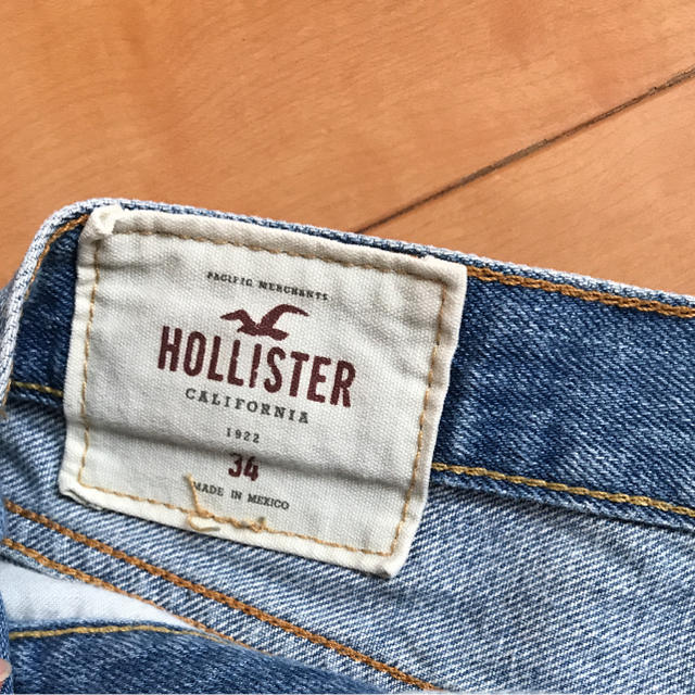 Hollister(ホリスター)のホリスター デニムハーフパンツ メンズのパンツ(ショートパンツ)の商品写真