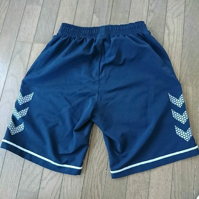 hummel(ヒュンメル)のヒュンメル ハーフパンツ 150 スポーツ サッカー 野球 キッズ/ベビー/マタニティのキッズ服男の子用(90cm~)(パンツ/スパッツ)の商品写真