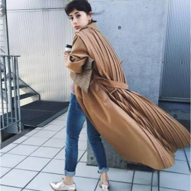 アメリヴィンテージ☺︎大人気完売 バックプリーツ トレンチコート
