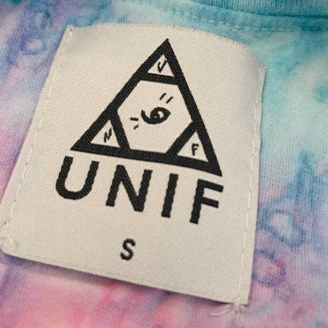 UNIF(ユニフ)の【Yato様専用】UNIF タイダイトライアングルロゴ Tシャツ メンズのトップス(Tシャツ/カットソー(半袖/袖なし))の商品写真