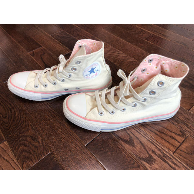 earth music ecology コンバース×earthコラボ ハイカットスニーカーの通販 by ゆみ earth コンバースコラボ ハイカットスニーカー
