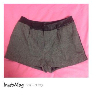 ジーユー(GU)のレザーショーパン♡(ショートパンツ)