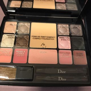 クリスチャンディオール(Christian Dior)のDior❤︎メイクパレット ☆最終値下☆(コフレ/メイクアップセット)