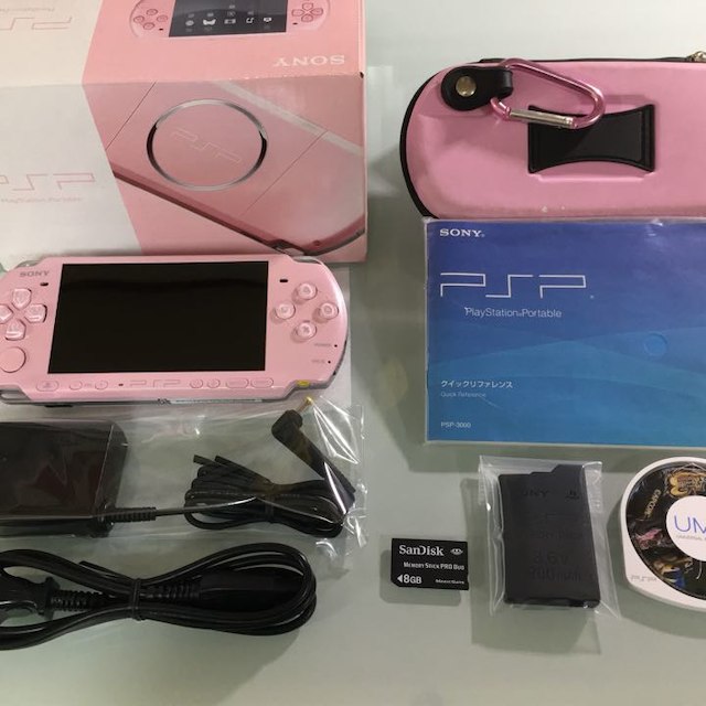 エンタメ/ホビー美品 PSP-3000  ブロッサムピンク