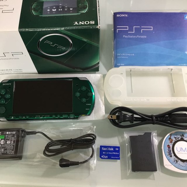 ほぼ新品 PSP-3000 スピリティッドグリーンエンタメ/ホビー - 携帯用