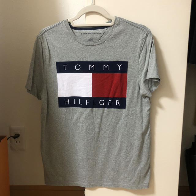 TOMMY HILFIGER(トミーヒルフィガー)の美品 TOMMY Tシャツ Sサイズ メンズのトップス(Tシャツ/カットソー(半袖/袖なし))の商品写真